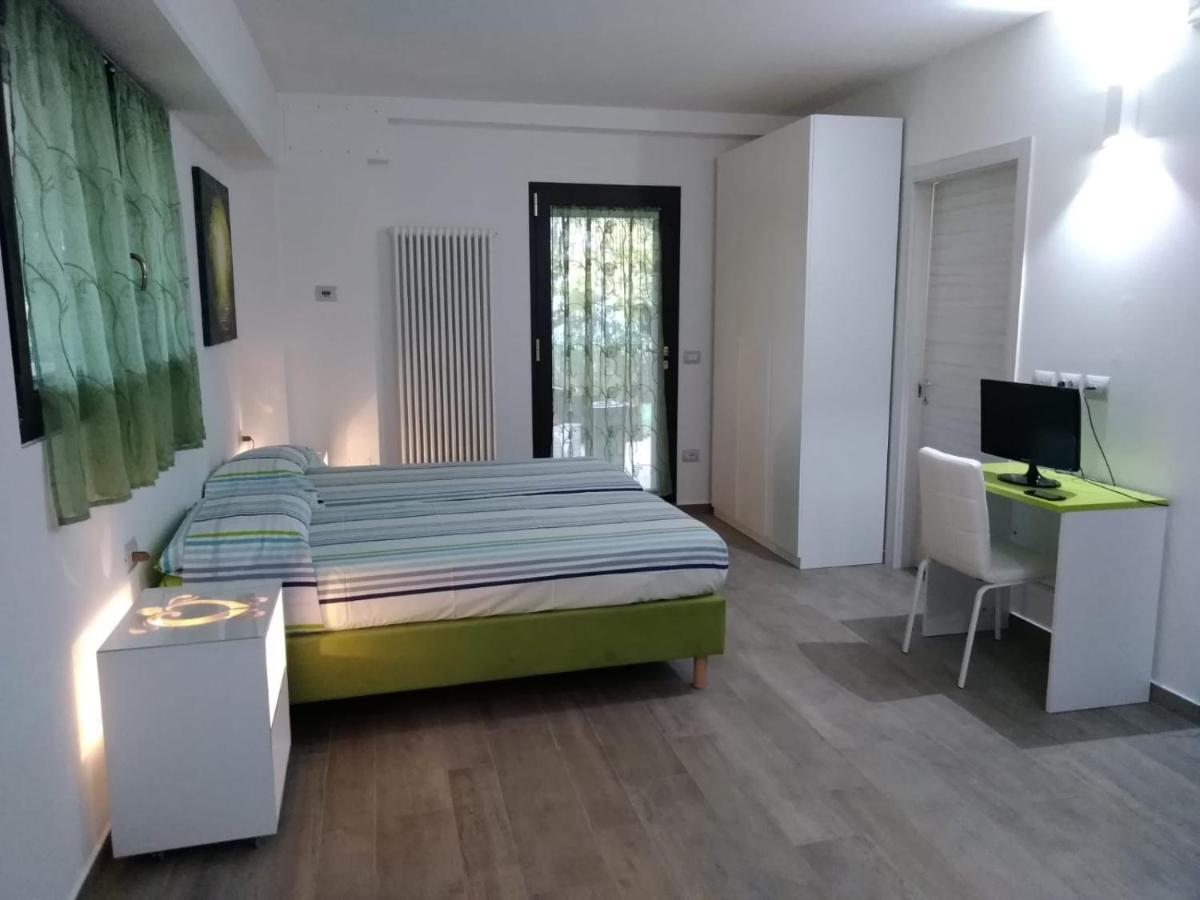 "Cara Pace" In Collina Per Famiglie Bed and Breakfast Montefiore Conca Εξωτερικό φωτογραφία